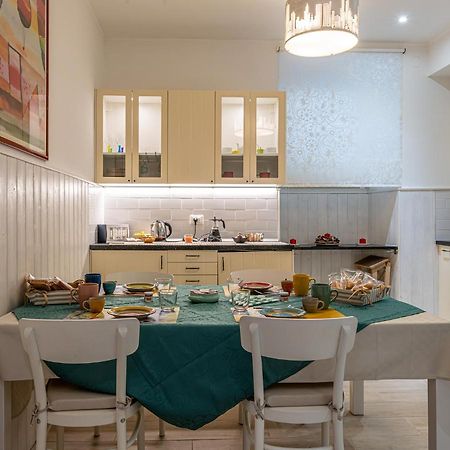 Rainbow Vatican Home Рим Екстериор снимка